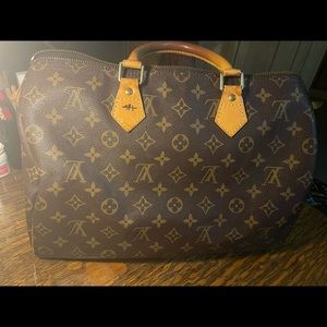 Louis Vuitton Speedy35